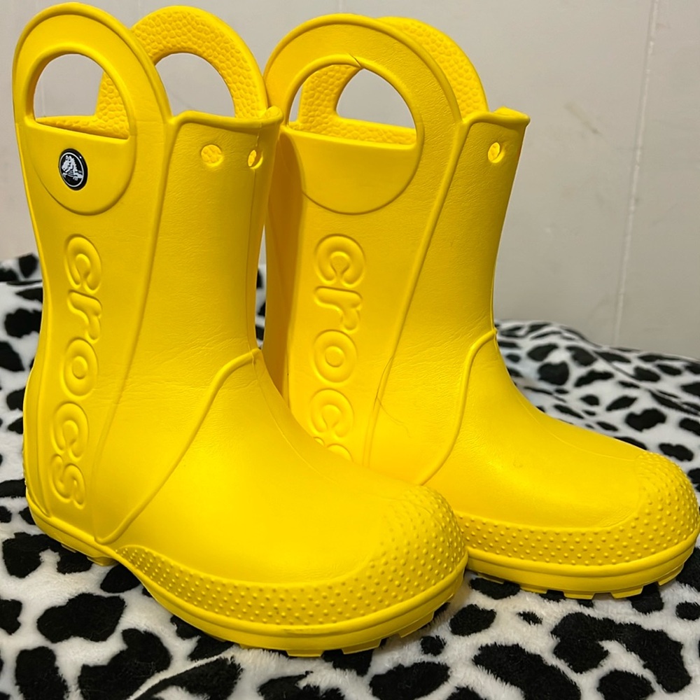 Crocs